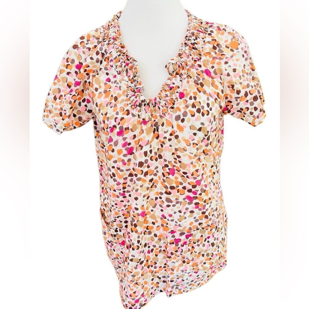 KOI set of two scrub tops size Small.